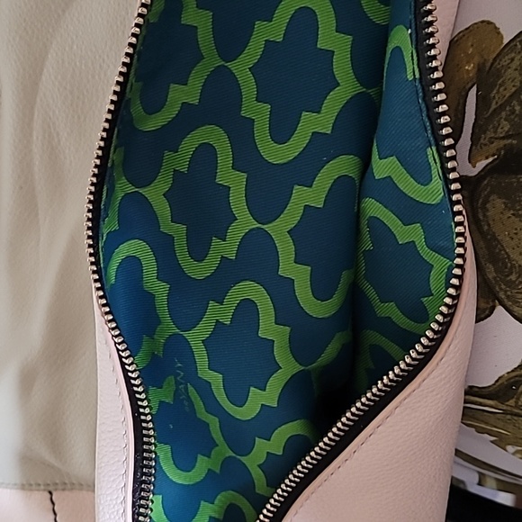 Handbag - Picture 6 of 6